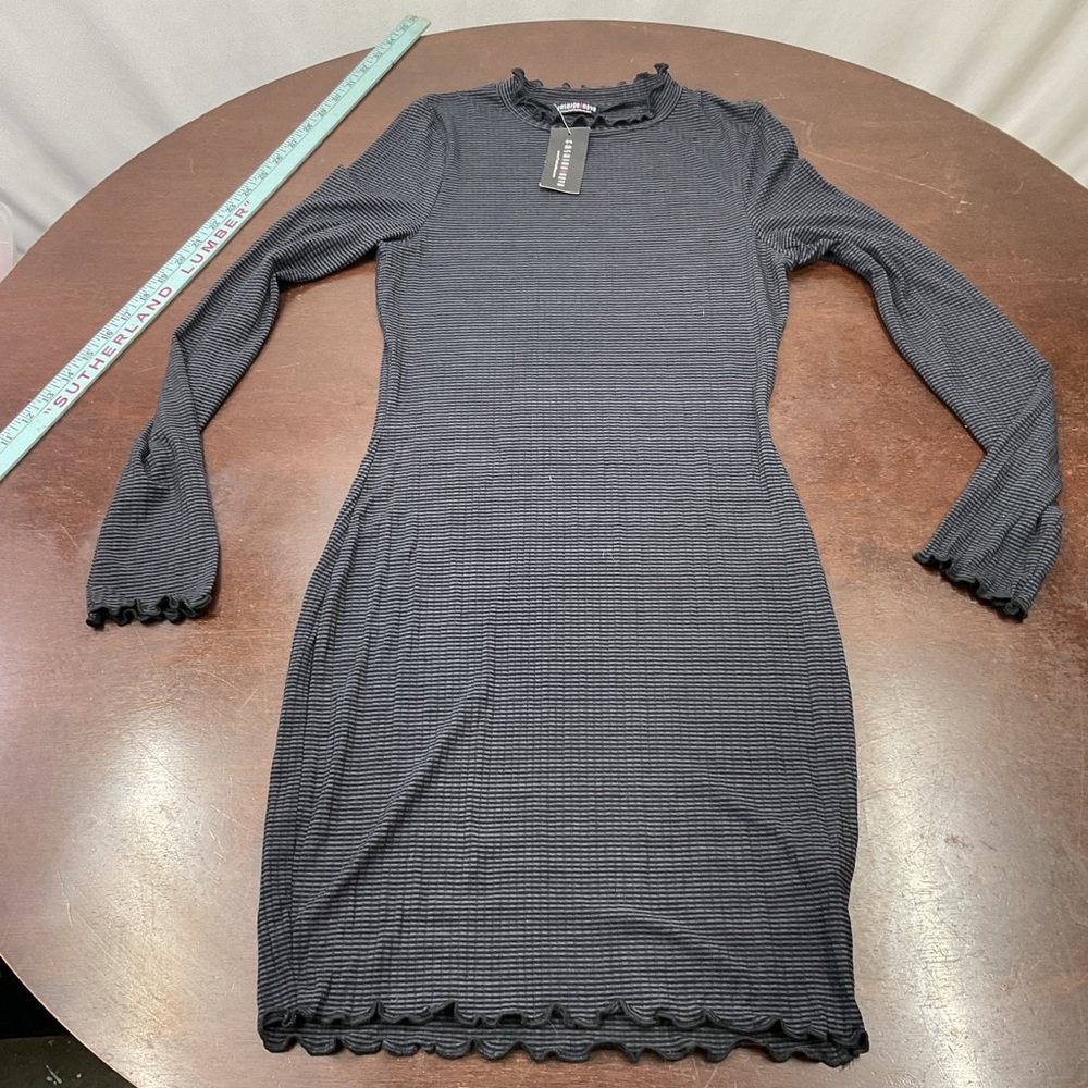 Fashion Nova Black Ribbed Long Sleeve Lettuce-Edge Bodycon Dress